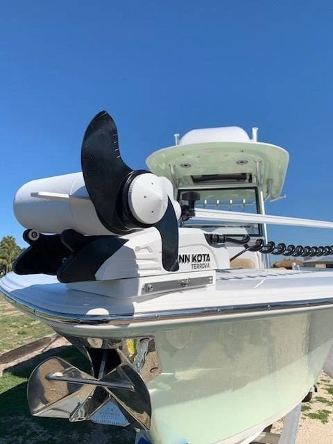 TH Marine G-Force Eliminator White Prop Nut For Minn Kota 80,101,112 GFEL-MK-W-DP — Quality Boat Parts