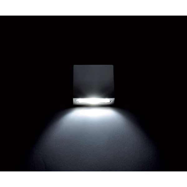 Quick Marine - GLADIS 1L LED Courtesy Light - 10-30V, 1.5W, 0.06A, IP65 — Quality Boat Parts