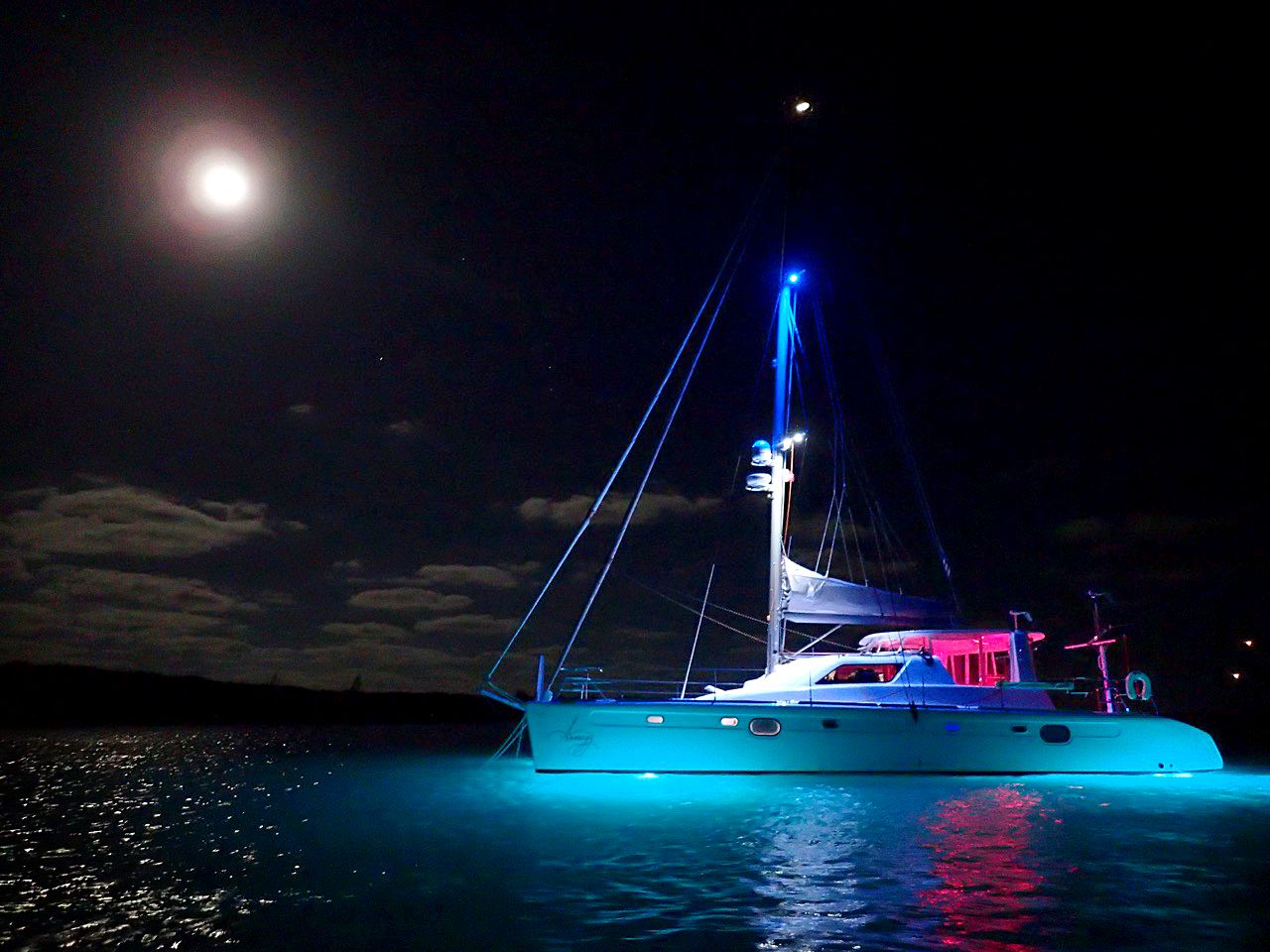 Lumitec SeaBlazeX2 LED Underwater Light, 10-30V, IP68, 6000+ Lumens, 60W, Surface Mount, 3.8in Diameter, No External Drivers — Quality Boat Parts