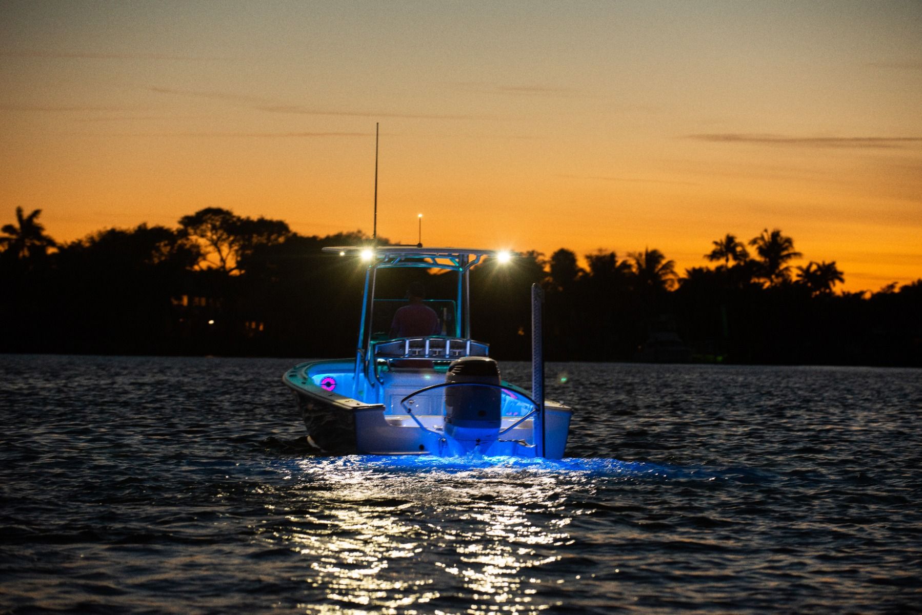 Lumitec Caprera3 Bracket-Mount LED Flood Light, 10-30V, 1200 lm — Quality Boat Parts