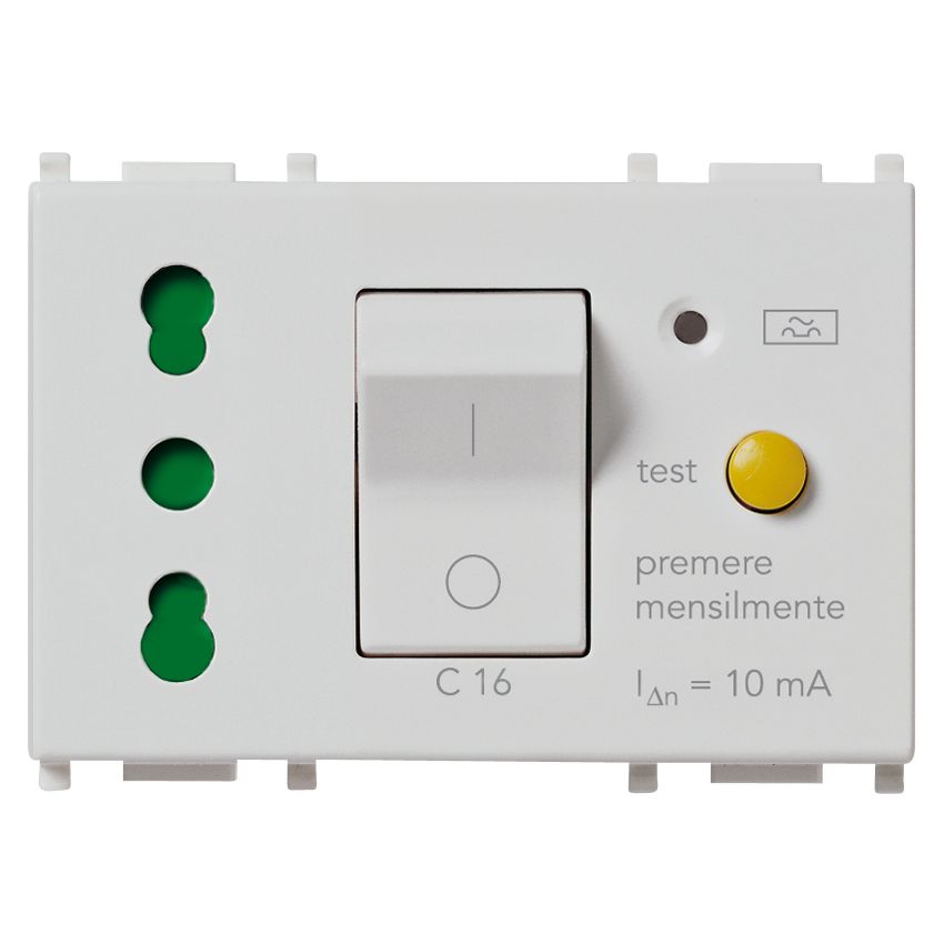 Vimar Plana 2P+E P17/11 Socket Outlet with C16 RCBO, 16A, 250V, 10 mA, 3000 A, 3-Module — Quality Boat Parts
