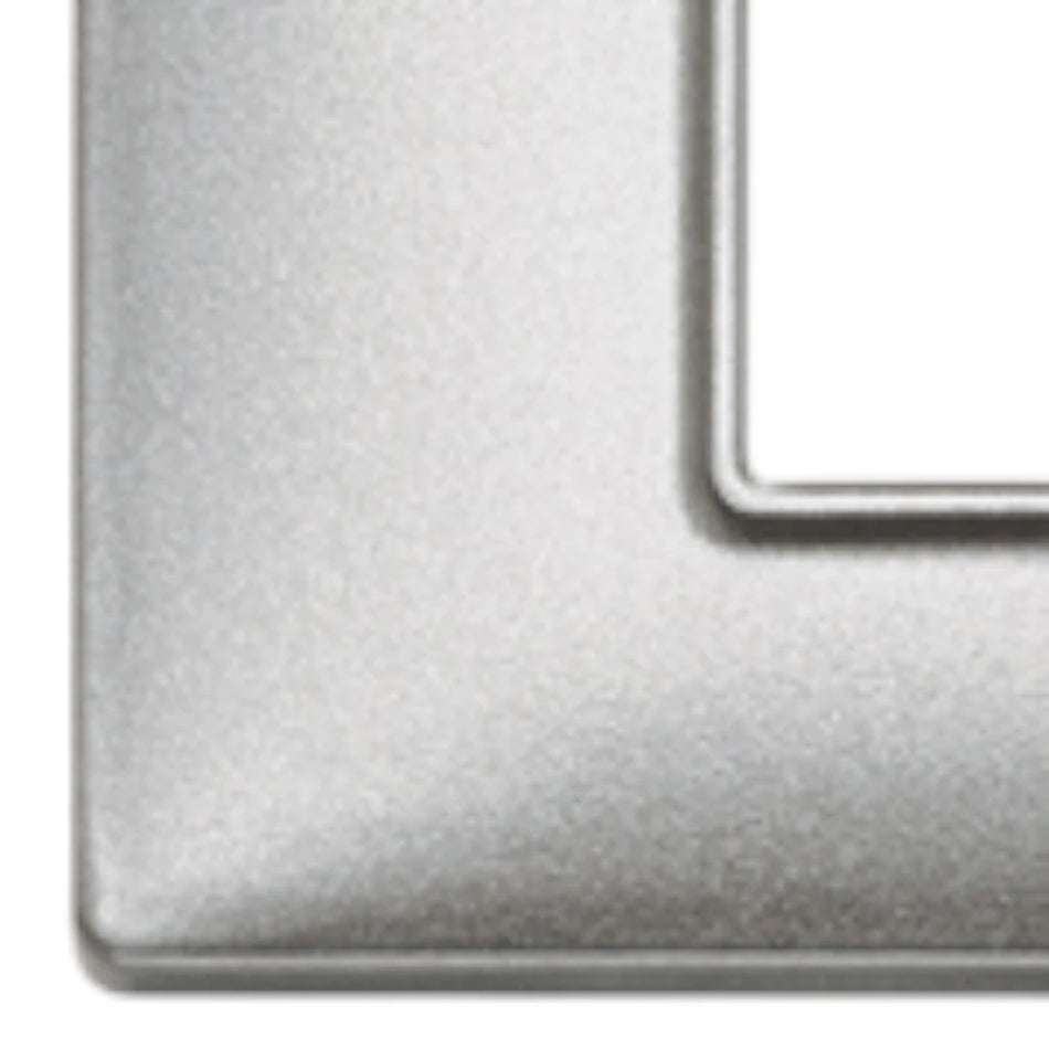 Vimar Plana 4-Module Cover Plate, 2+2 71mm Centers, Clamp Mounting — Quality Boat Parts