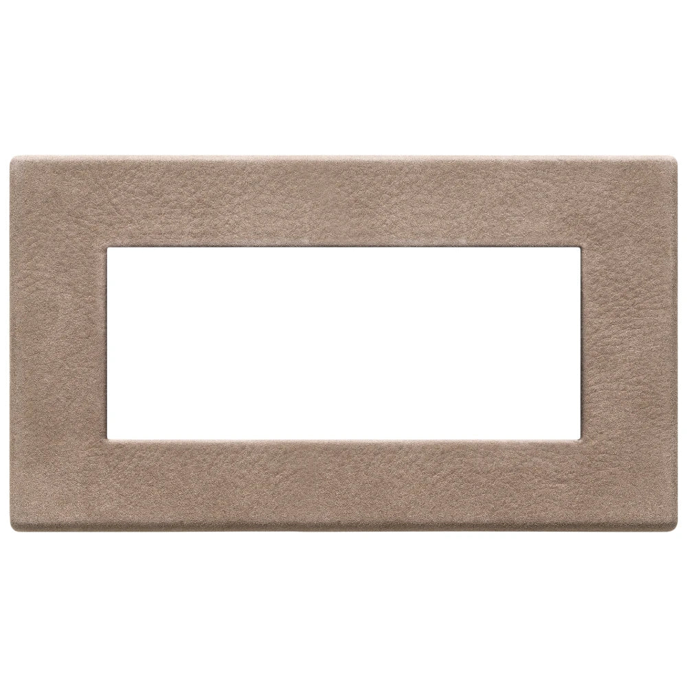 Vimar EIKON 5-Module British Standard Cover Plate, 159.3 x 90 mm, Clamp Mounting — Quality Boat Parts