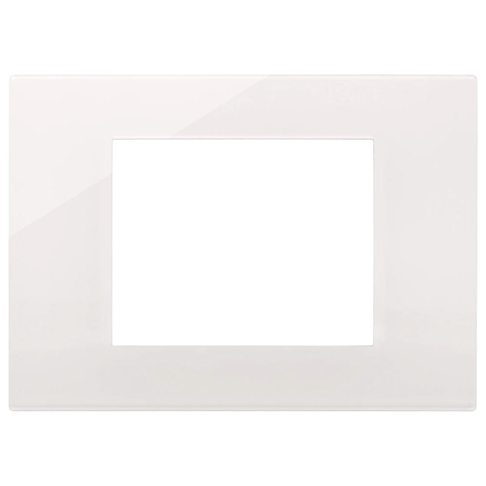 Vimar LINEA 3-Module Cover Plate, Horizontal/Vertical Mount, IP00 — Quality Boat Parts