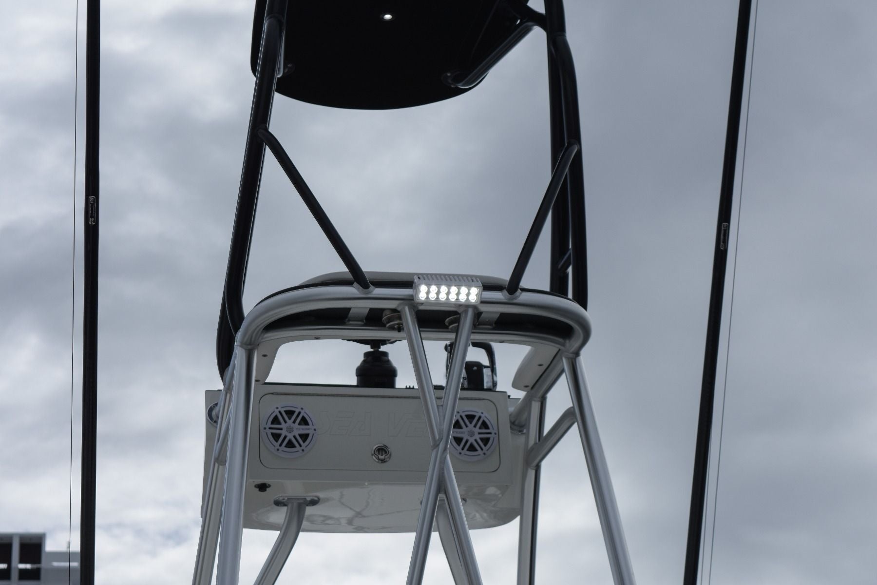 Lumitec Maxillume h60 LED Floodlight, White Dimming, 6000lm, 10-30V, IP67 — Quality Boat Parts