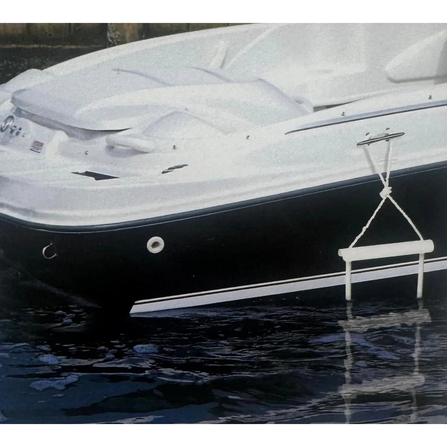 Attwood Marine Rope Ladder, 5-Step, 11-3/4 in Blow-Molded Steps, Cleat or Railing Mount, Fold-Flat — Quality Boat Parts