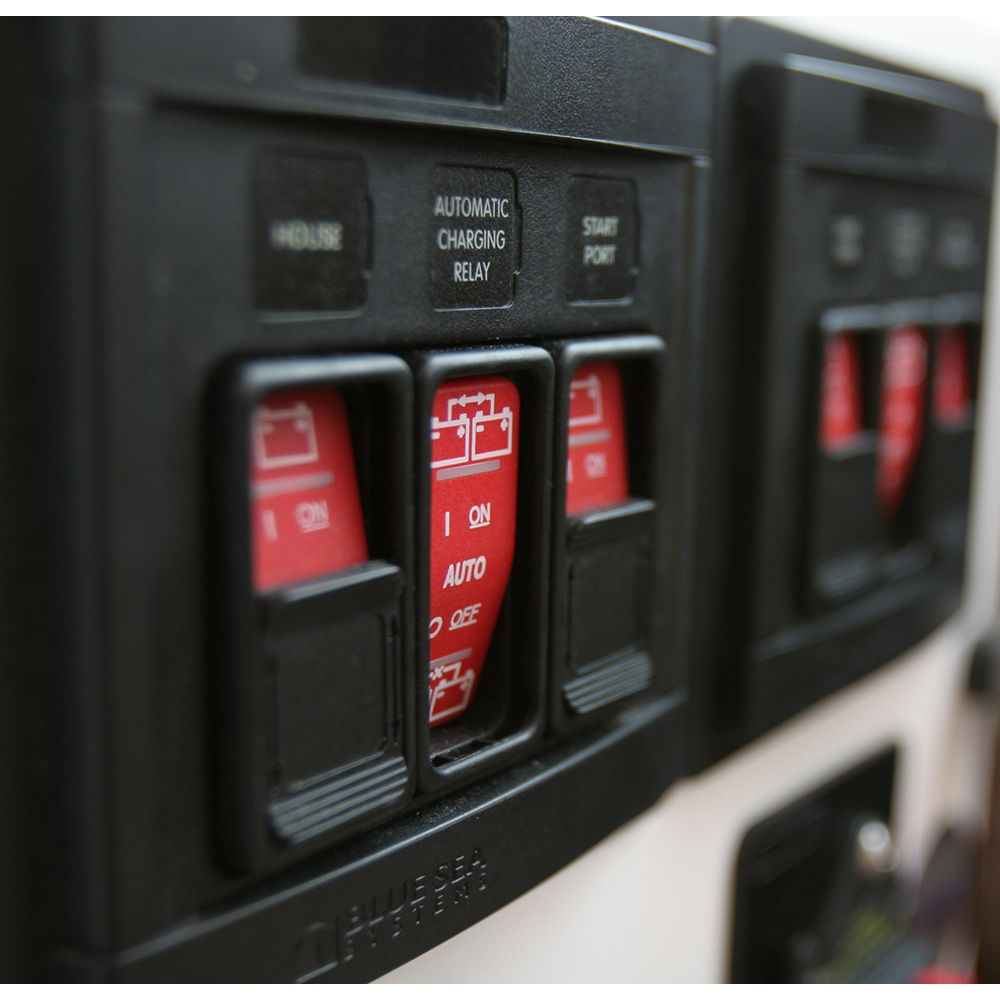 Blue Sea Systems Remote Control Panel, for ML-Series Switches and ML-ACR, 12/24V DC, 3-Position — Quality Boat Parts