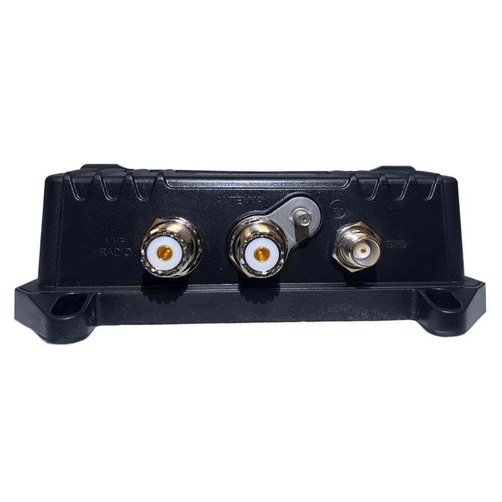 Raymarine AIS700 Class B AIS Transceiver, Built-In VHF Splitter, 5W SOTDMA, NMEA 2000 — Quality Boat Parts