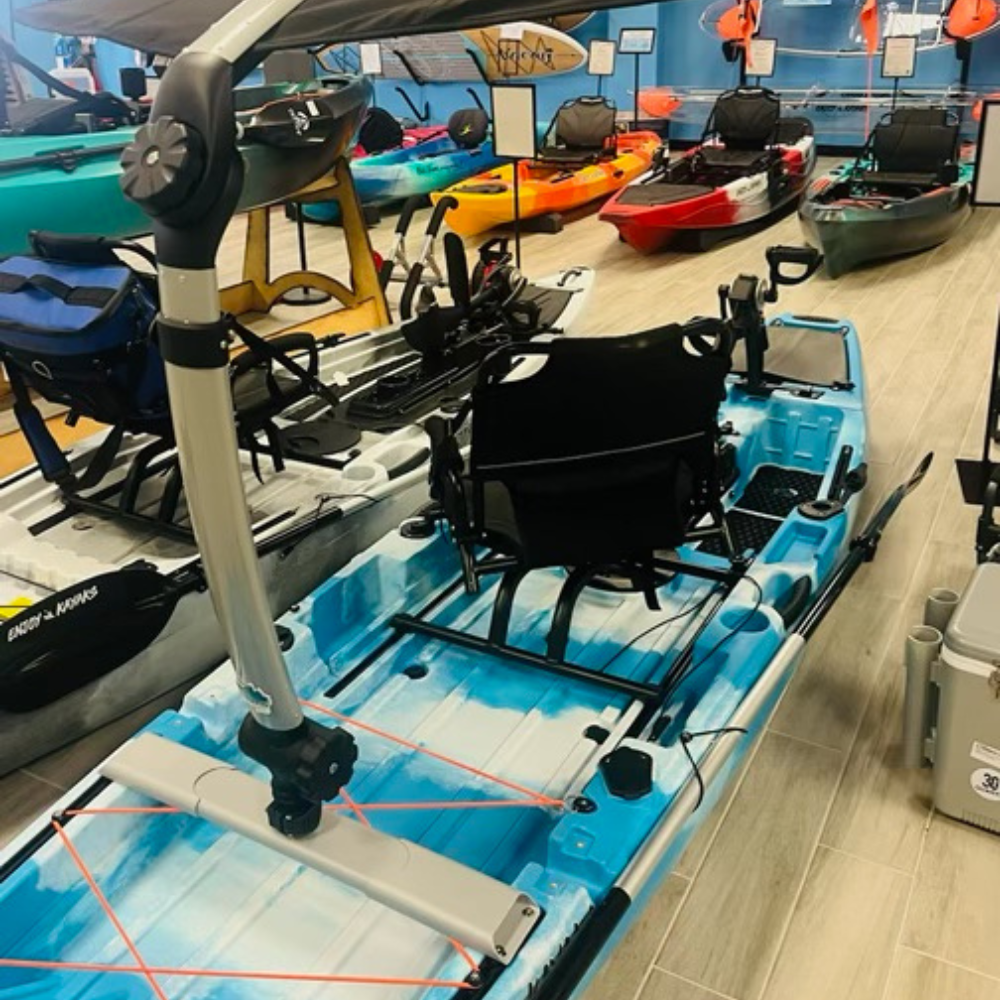 TACO Marine ShadeFin Mini Kayak Mount, For Sit-on-Top Kayaks, YakAttack GearTrac Compatible, 26.75 in Adjustable Base, Powder-Coated Aluminum, Misty Silver Finish — Quality Boat Parts