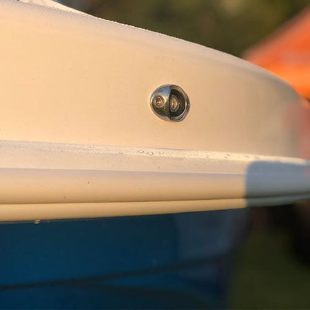 TACO Marine Surface Mount LED Side Navigation Light Set, For Boats up to 40 ft, 12-24VDC, IP68, 2nm — Quality Boat Parts