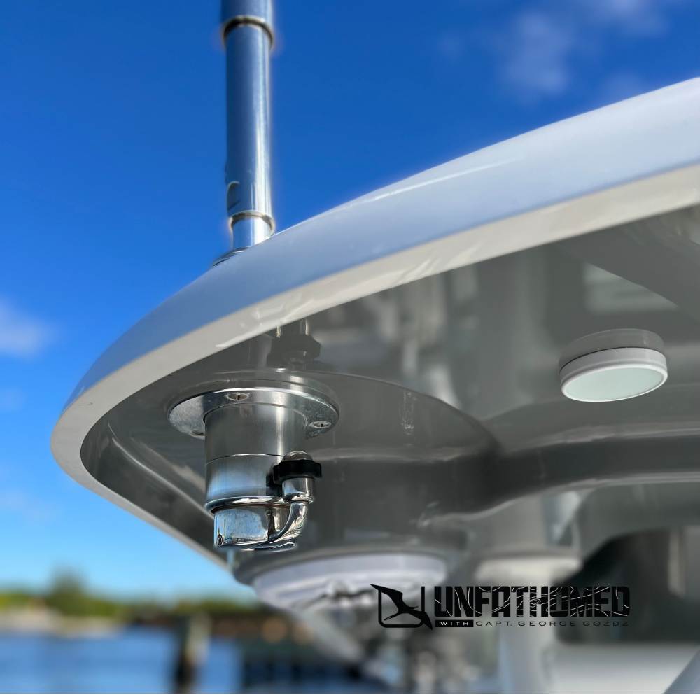 TACO Marine Grand Slam 800 VHF Antenna Mount, IP66, 1-14 Thread, Up to 2 in Hardtops — Quality Boat Parts