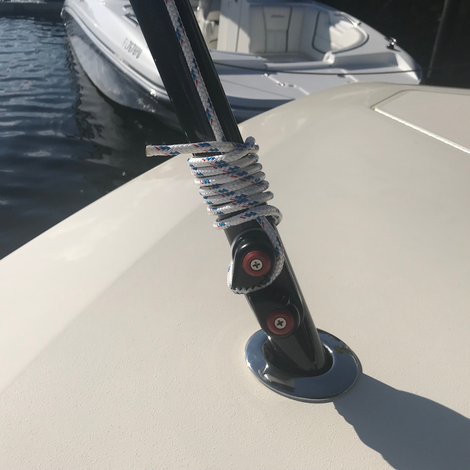 TACO Marine Tele-Sun Shade Poles, Carbon Fiber, 52.89-80.4 in, 1/4 in Pin, 2pk, Mesh Carry Bag — Quality Boat Parts