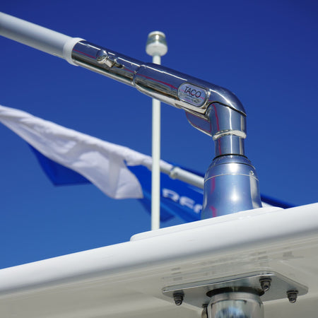 TACO Marine Grand Slam 390 Outrigger Mount, For 1-1/2 in Outriggers, Offset Handle, SS316L — Quality Boat Parts