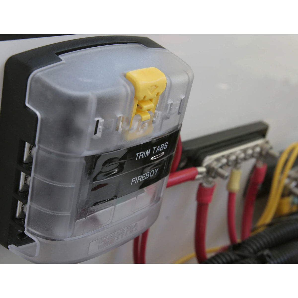 Blue Sea Systems ST Blade Fuse Block, ATO/ATC, 32V DC, Screw Terminal — Quality Boat Parts