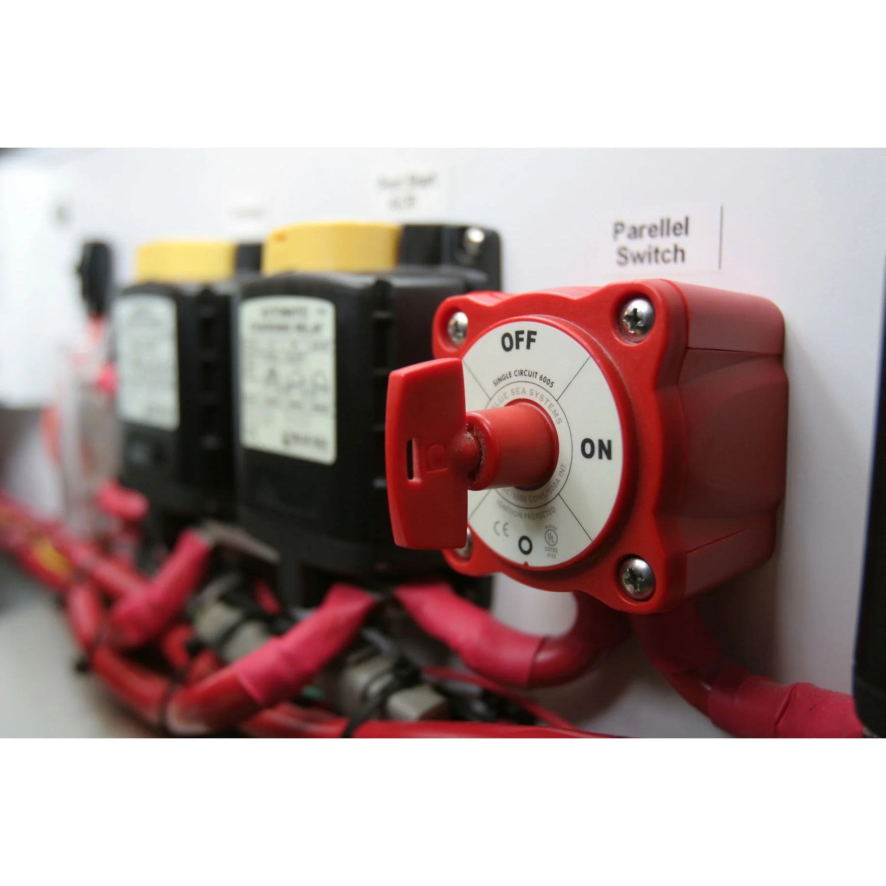 Blue Sea Systems m-Series Mini Battery Switch with Key, Single Circuit ON-OFF, 48V DC, 300A Continuous — Quality Boat Parts