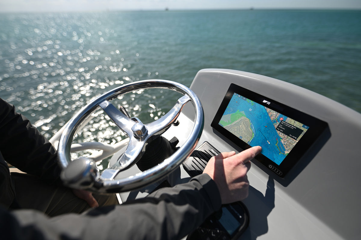 Raymarine Axiom+ RV Chartplotter Fishfinder, RealVision 3D, 600W Sonar, GPS — Quality Boat Parts