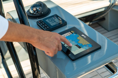 Raymarine Axiom+ RV Chartplotter Fishfinder, RealVision 3D, 600W Sonar, GPS — Quality Boat Parts
