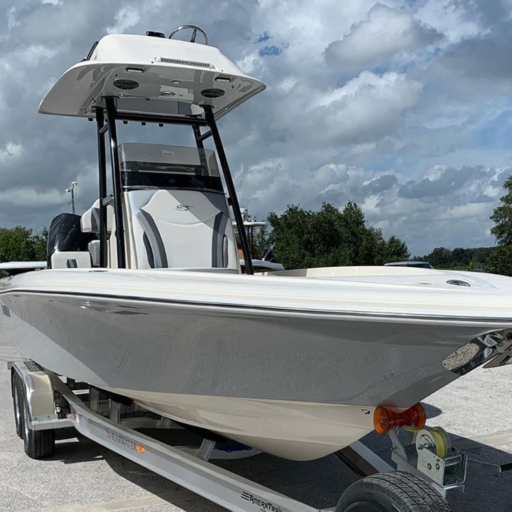TACO Marine F38-8800 Series 4-LED Flat-Mount Deck Light, 12-24V, IP67, 700 lm, White Light — Quality Boat Parts